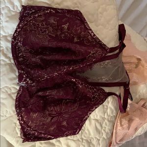 32DDD Victoria Secret bra